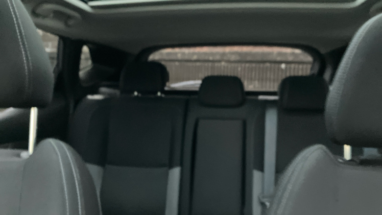 Nissan Qashqai 1.2 DiG-T N-Connecta 5dr Petrol Hatchback